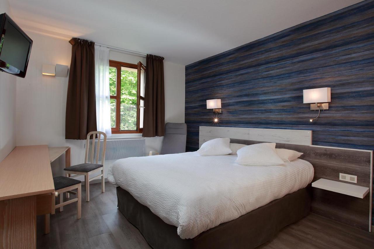 Logis Le Luth Hotell Mirecourt Exteriör bild